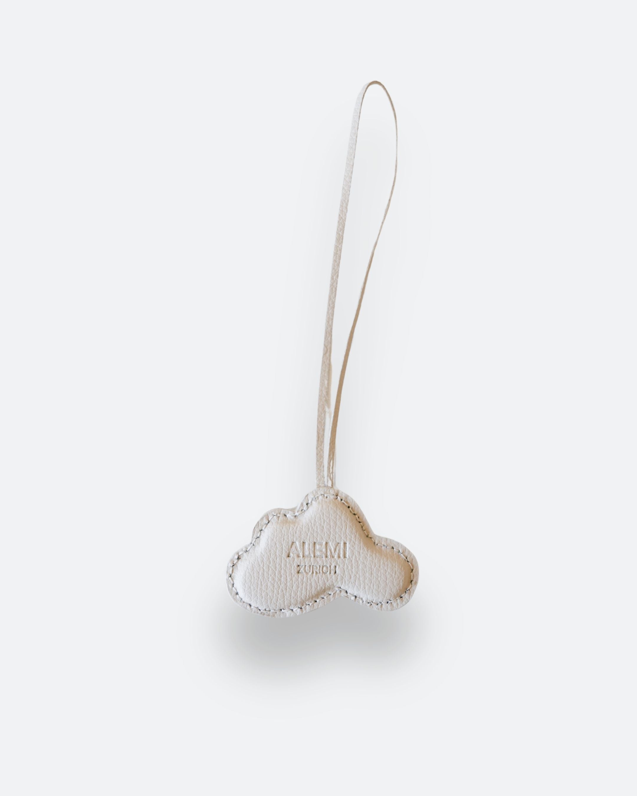 ALEMI Zurich | CLOUD CHARM | Accessoires | Cloud Dancer | Pebbled Leather | Back